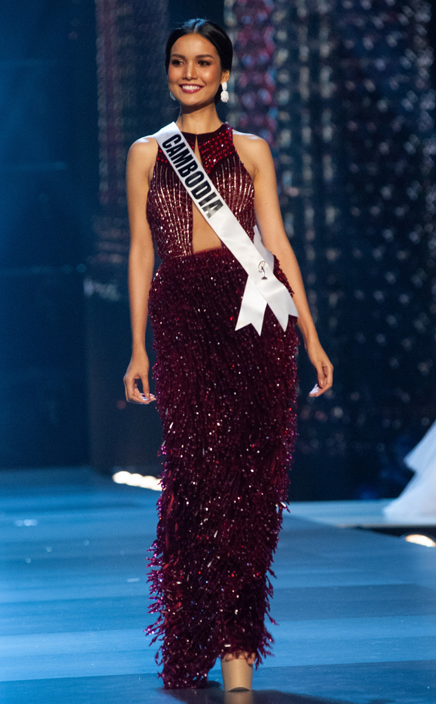 Miss Russia 18 Evening Gown