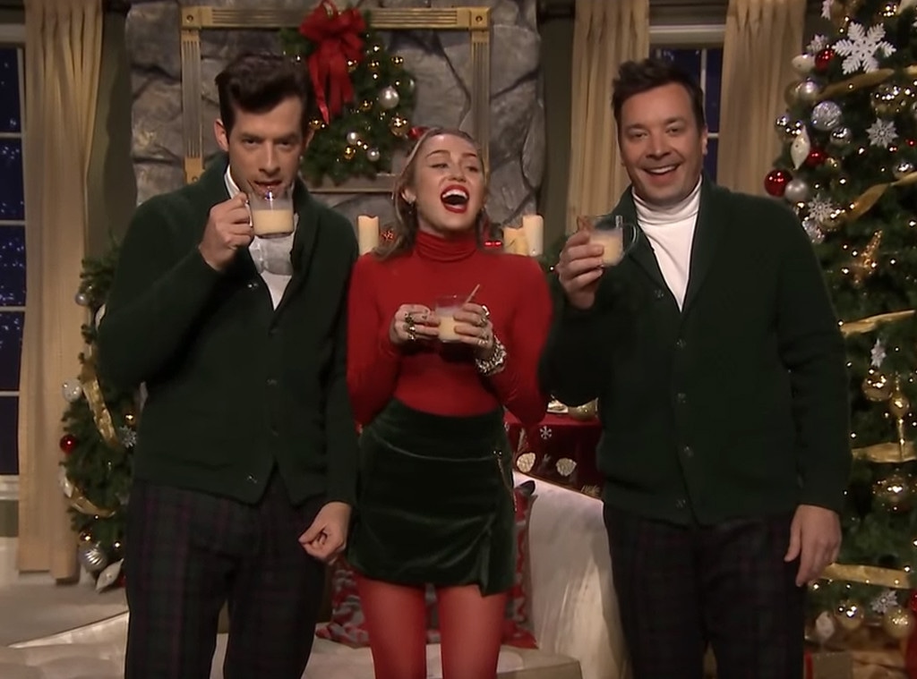 Miley Cyrus' Feminist Re-Imagination of ''Santa Baby'' Is Iconic