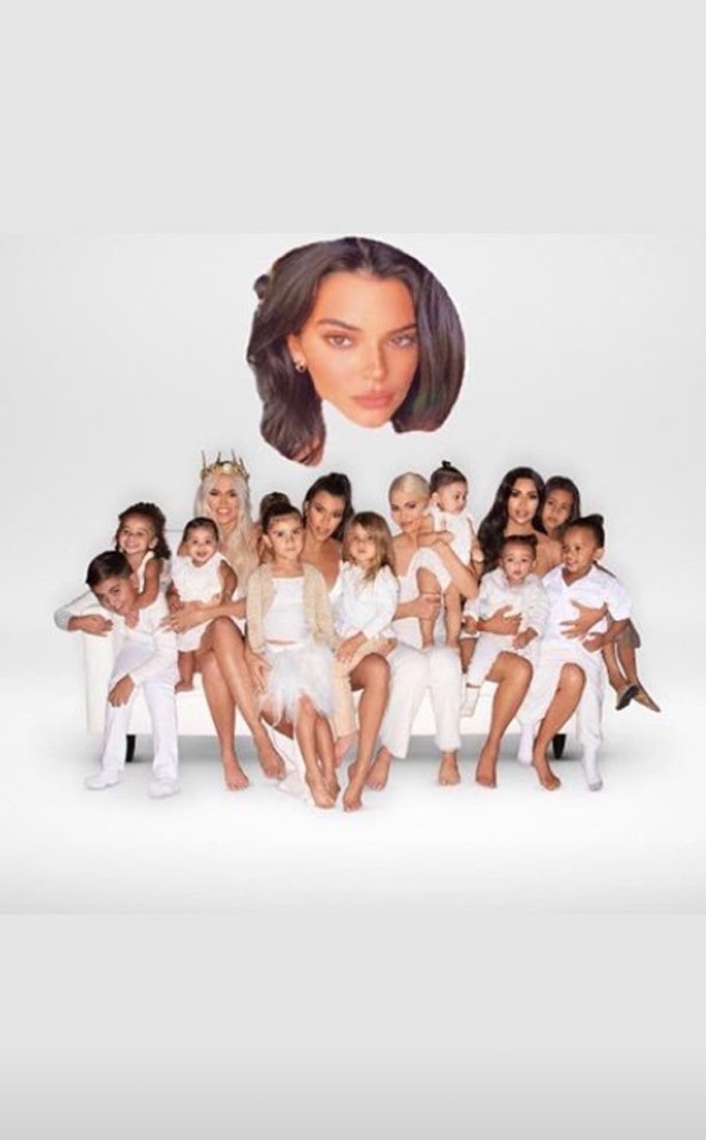 Kendall Jenner, Instagram, Kardashian Family Christmas Card