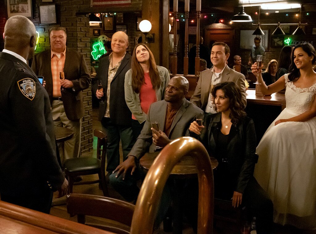 Brooklyn Nine-Nine Can Swear and Get Naked Now That It's On NBC (and It's the Best) E! News UK
