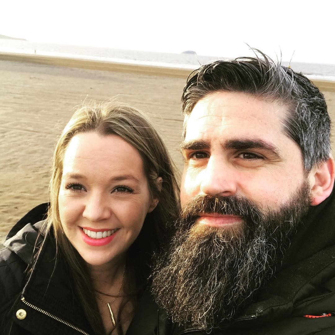 90 Day Fiancé Stars Jon and Rachel Finally Reunite