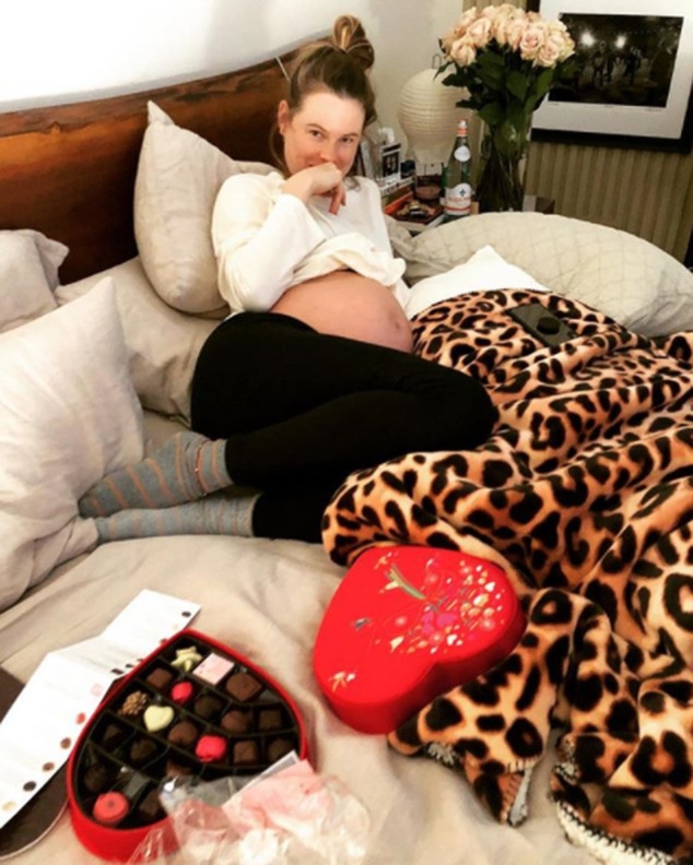 Behati Prinsloo, Valentine's Day