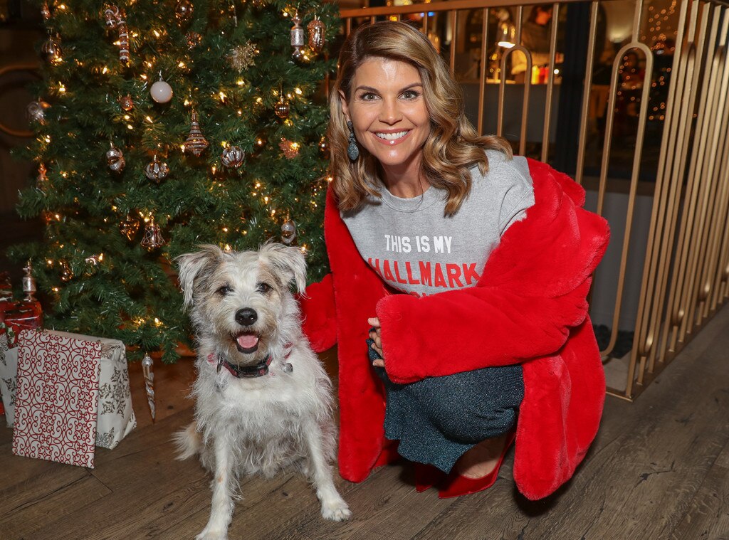 Celebrities Celebrate the Holidays 2018: Christmas, New Year and More