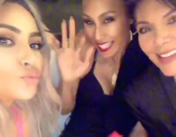 Fast forward archives Inside Kris Jenner's Valentine's Day Dinner: Kardashians, Candy and a