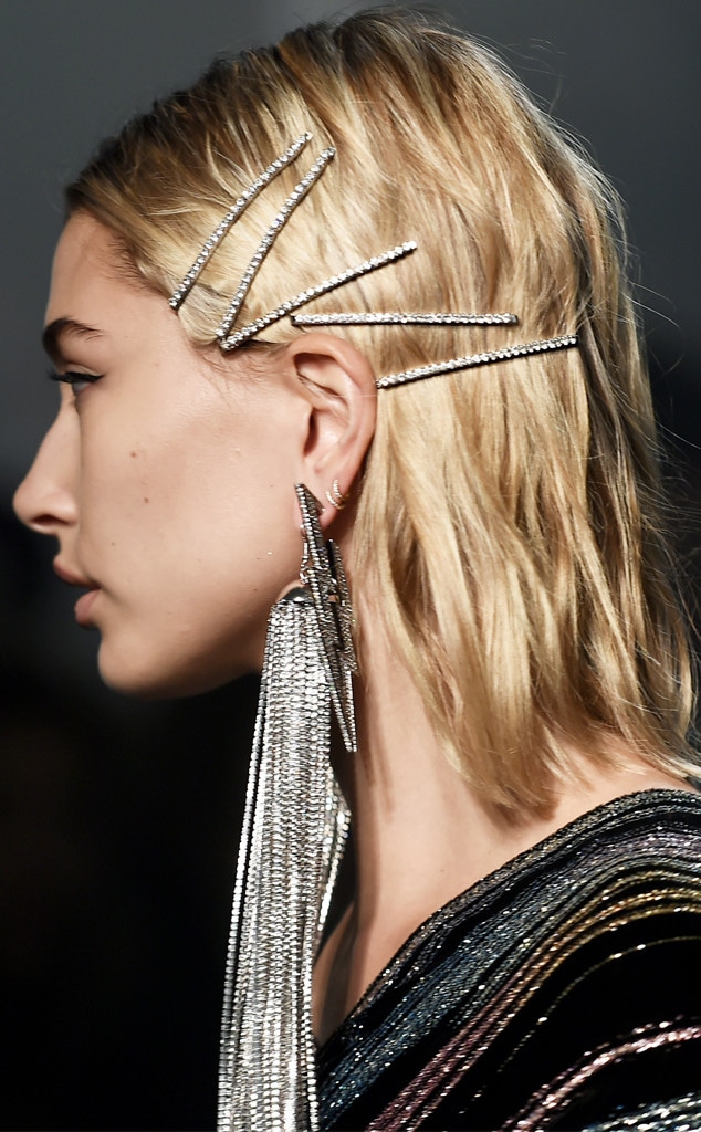 Headbands, Claw Clips and More '90s Hair Trends Are Making a Comeback - E!  Online