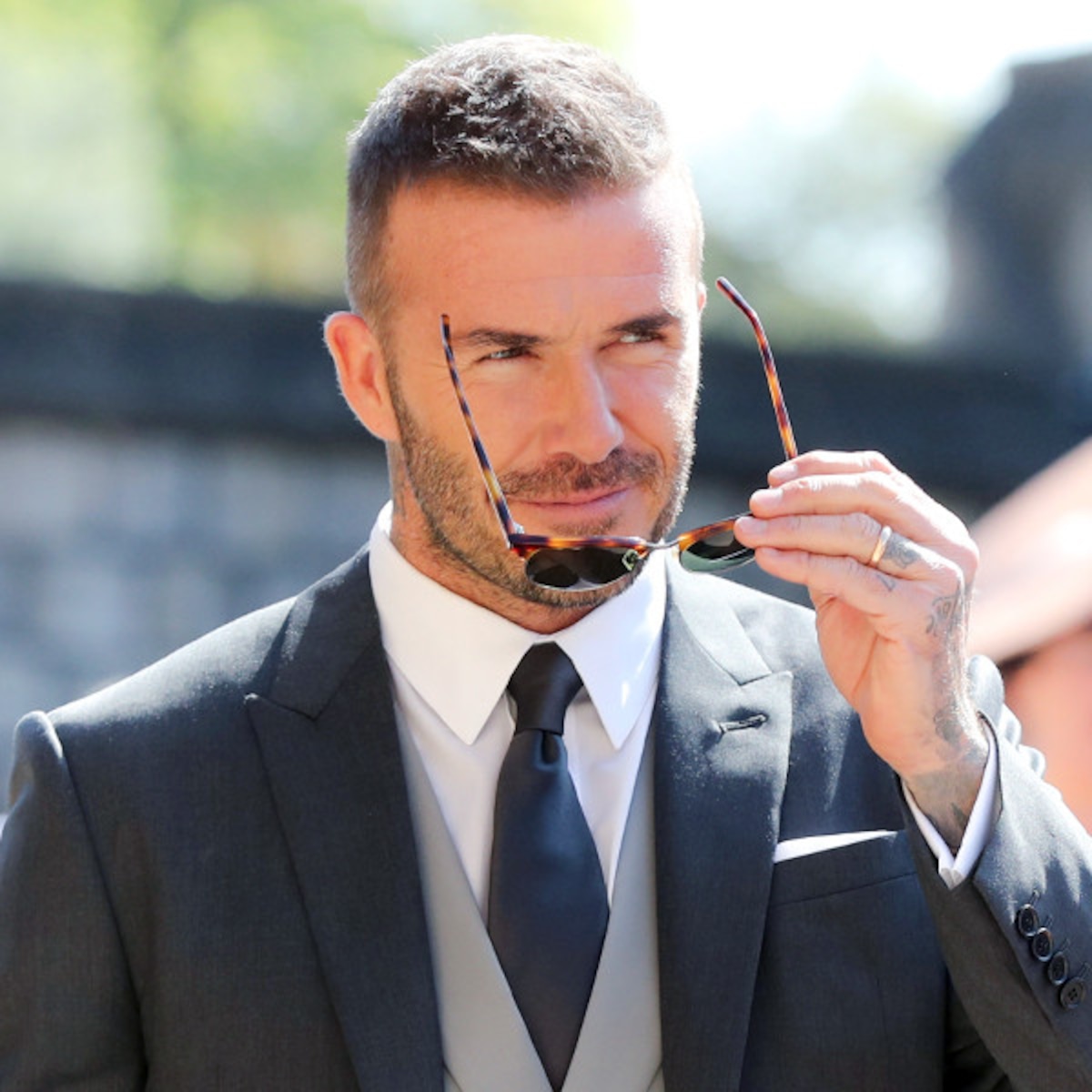 David Beckham Steals His Best Beauty Secrets From Victoria Beckham - E!  Online