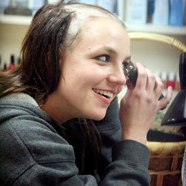 Britney Spears, Shaving Head