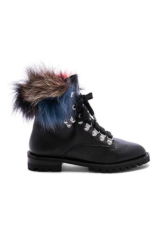 E-comm: Comfy Boots You Can Wear to the Office in Winter