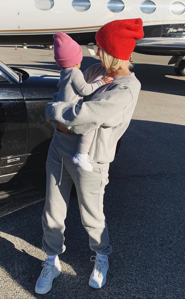 Kylie Jenner, Stormi, Instagram