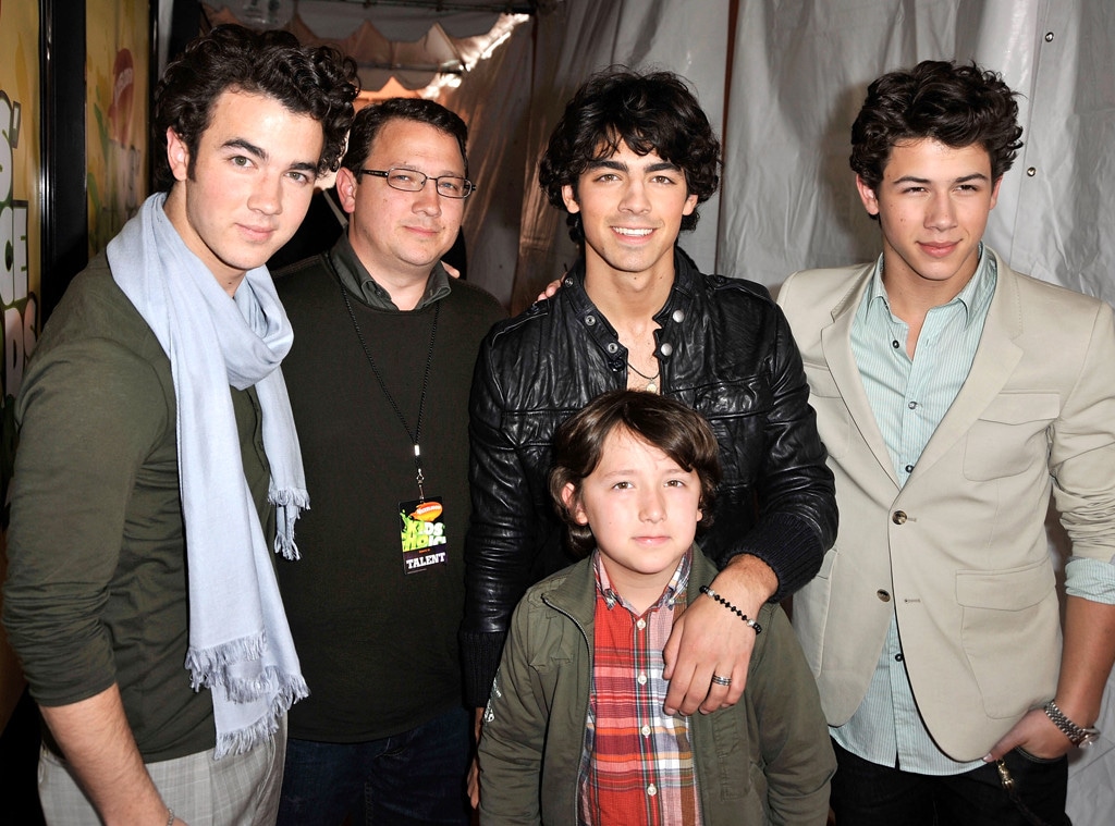 Kevin Jonas, Kevin Jonas Sr., Joe Jonas, Nick Jonas, Frankie Jonas 