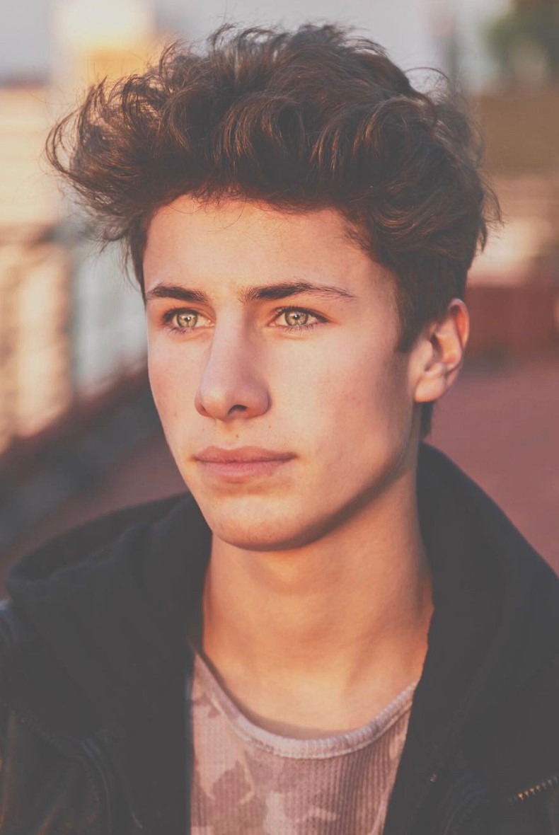 JuanPa Zurita