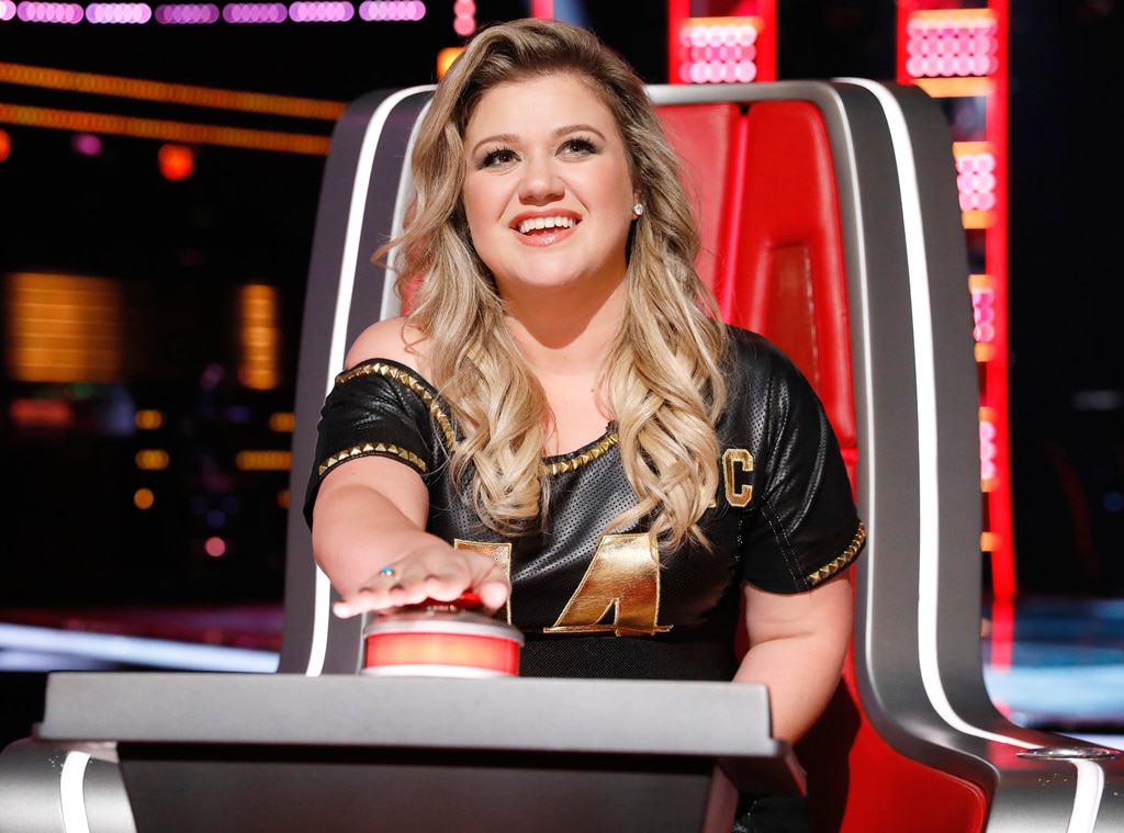 Kelly Clarkson โต้ตอบที่ Carrie Underwood มาเป็นผู้พิพากษา American Idol