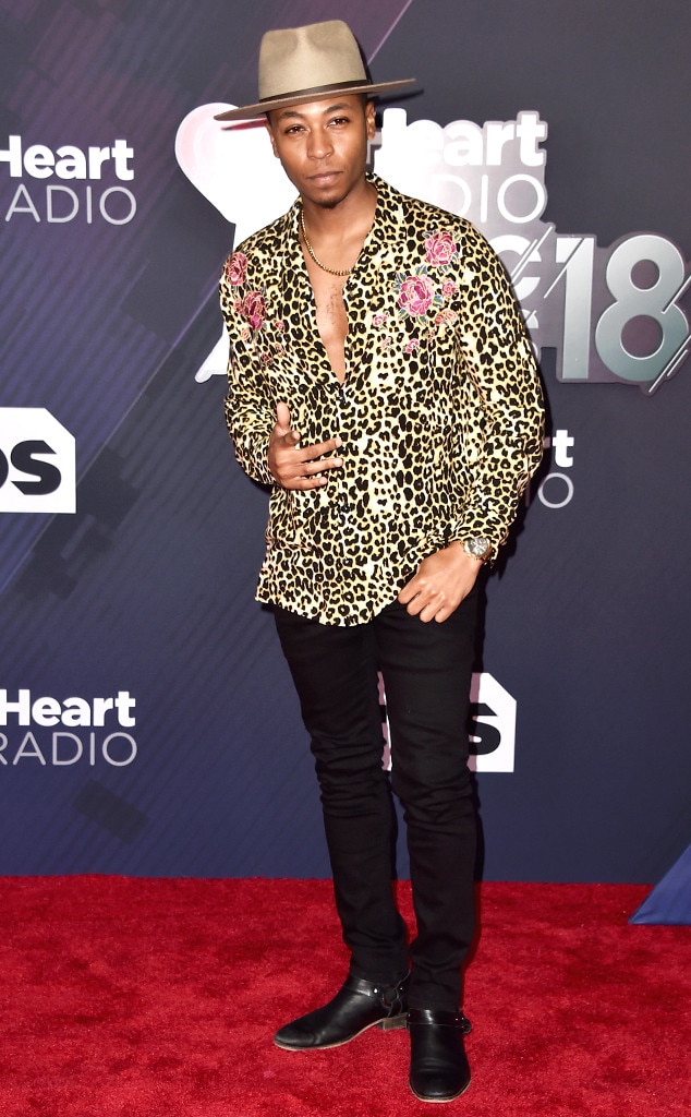 Kevin Ross from Fashionable Men on the iHeart Radio Awards 2018 Red