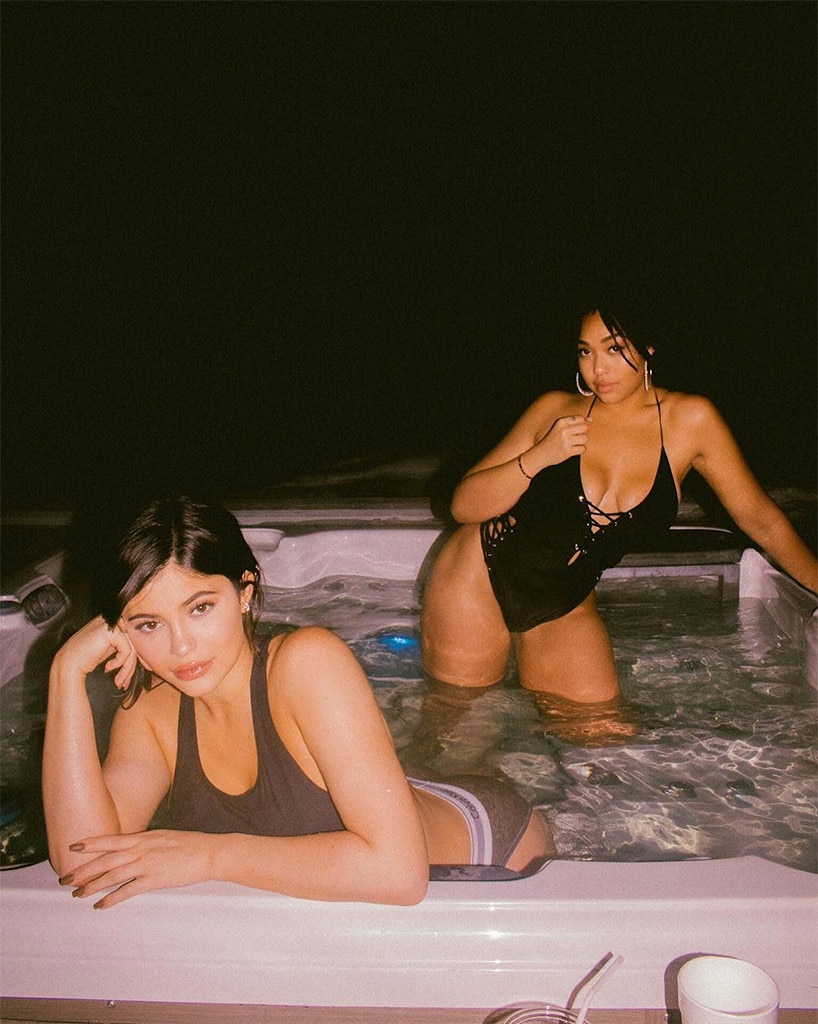 Kylie Jenner Poses in Her Topshop Bikinis With Sister Kendall!: Photo  962306 | Bikini, Fashion, Kendall Jenner, Kylie Jenner Pictures | Just  Jared Jr.