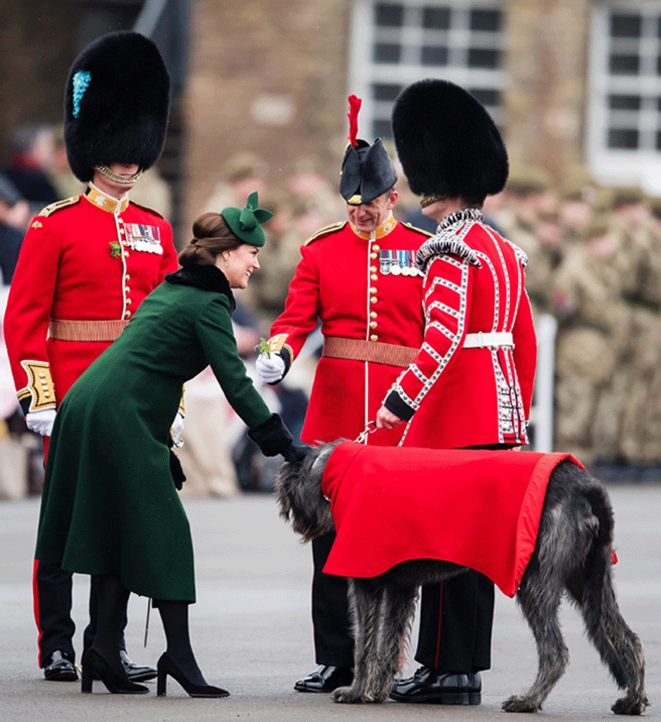 Kate Middleton Shows Baby Bump in Another Chic St. Patrick's Day Look ...