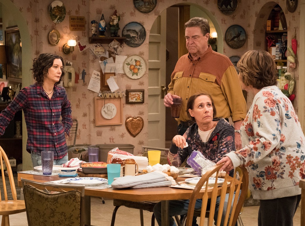Roseanne Stars on Reviving the Show (And Dan) & More Seasons E! News