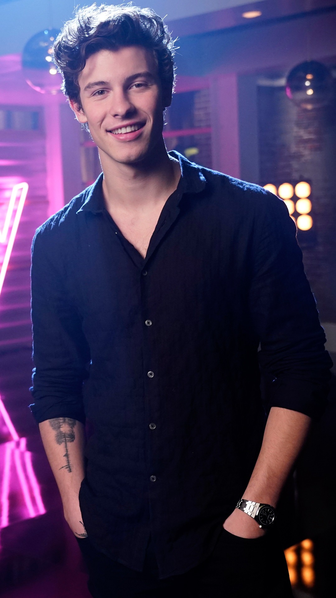 ¡Shawn Mendes volvió a la música! Escucha su nueva canción E! News