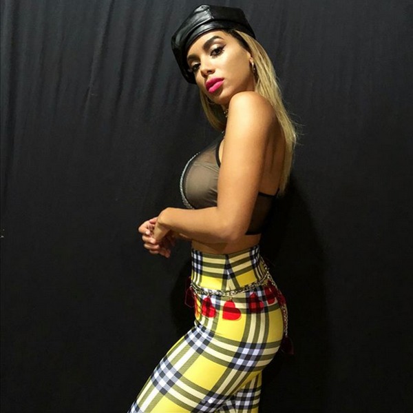 Anitta, Instagram