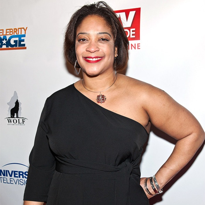 How Chicago Fire Honored Late Cast Member Dushon Monique Brown E Online How Chicago Fire Honored Late Cast Member Dushon Monique Brown E Online