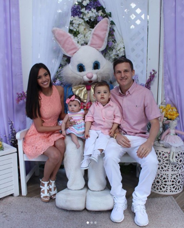 Jessica Simpson and Daughter Maxwell Are Twinning on Easter 2018 E! News