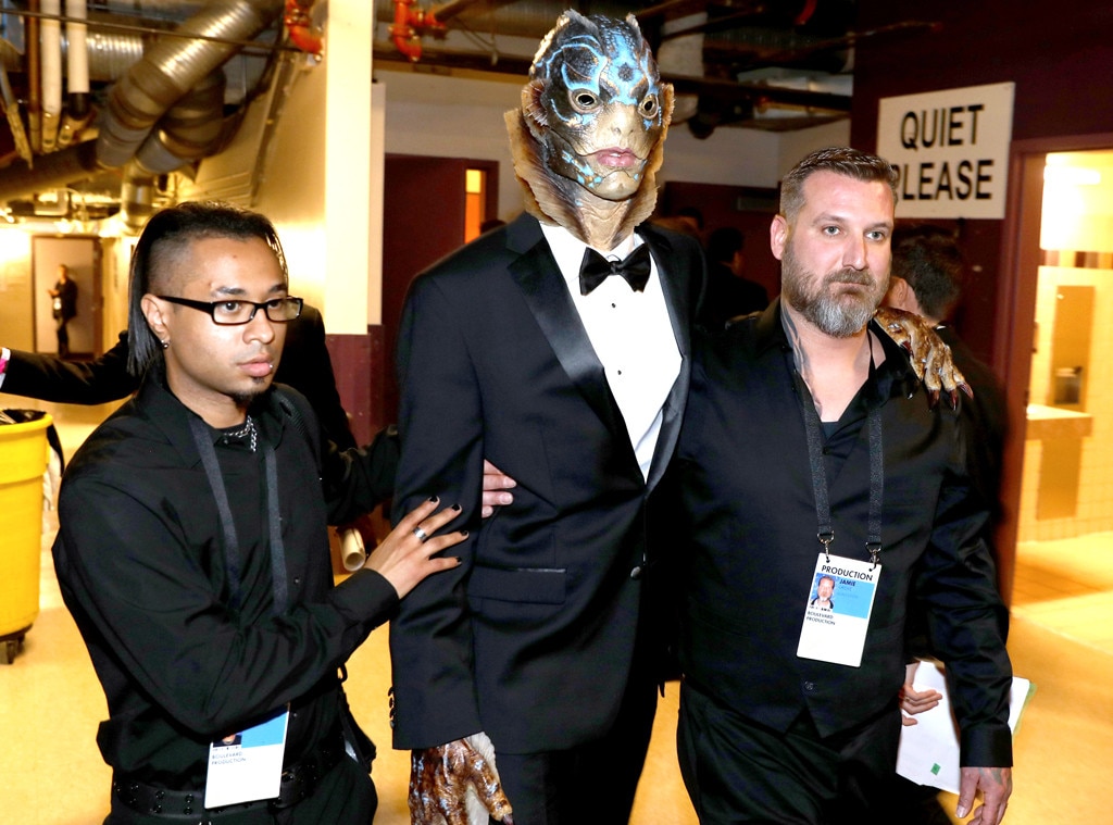 Amphibian Man from Oscars 2018: Candid Moments | E! News