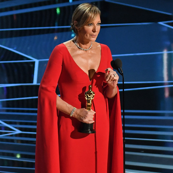 Allison Janney Brings Signature Wit to 2018 Oscars Win