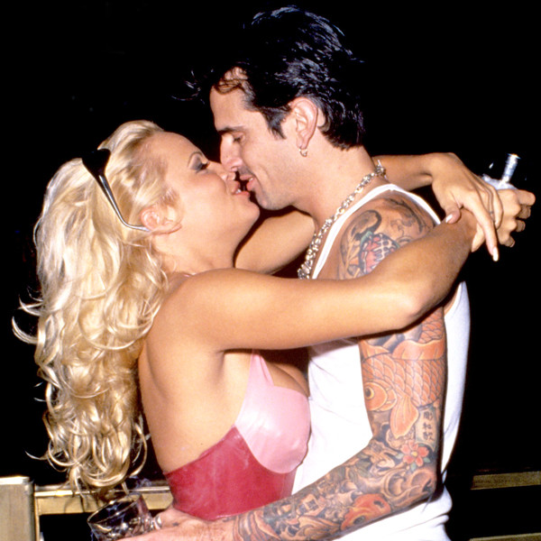 1080px x 1080px - Photos from Pamela Anderson's Legendary Romantic History - E! Online