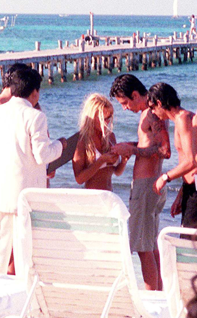 Pamela Anderson, Tommy Lee, Mexico Wedding, 1995