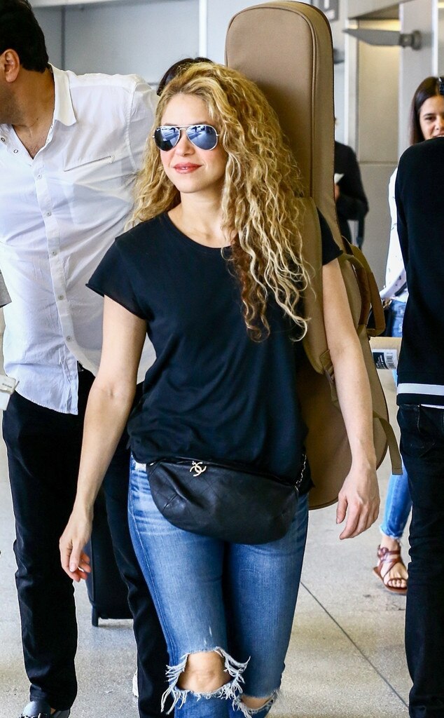 Shakira from The Big Picture: Today's Hot Photos | E! News