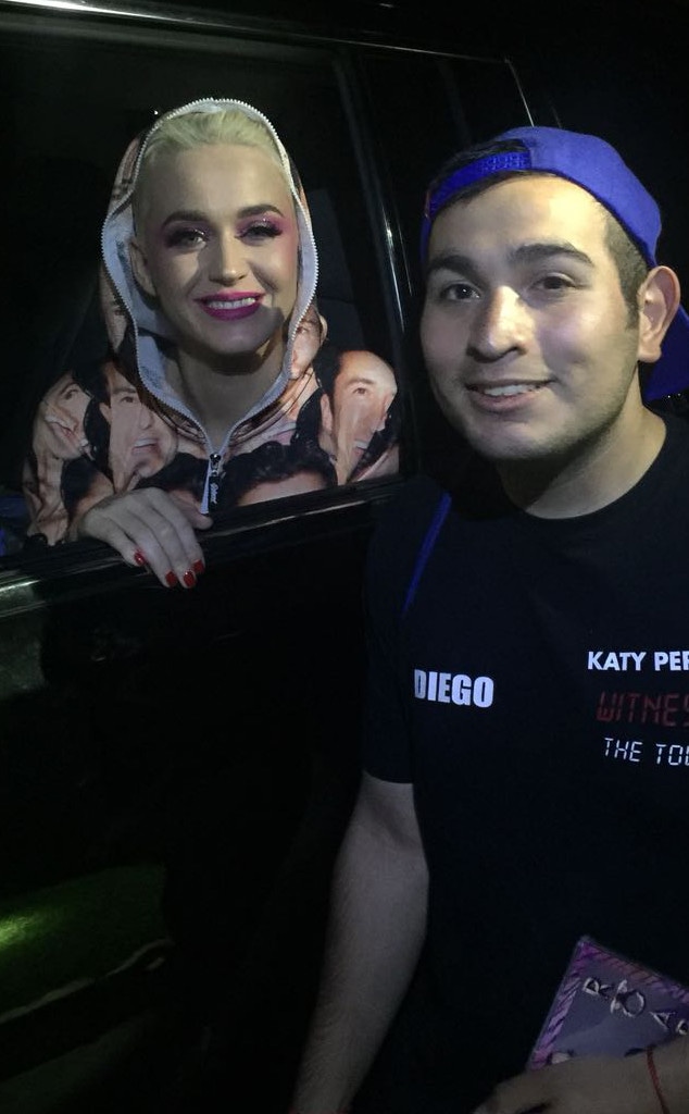 Katy Perry, Onesie