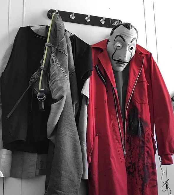 2489bbd93de Ventas Al Por Mayor Como En La Casa De Papel Con Overoles Rojos Mundo Vivo Com