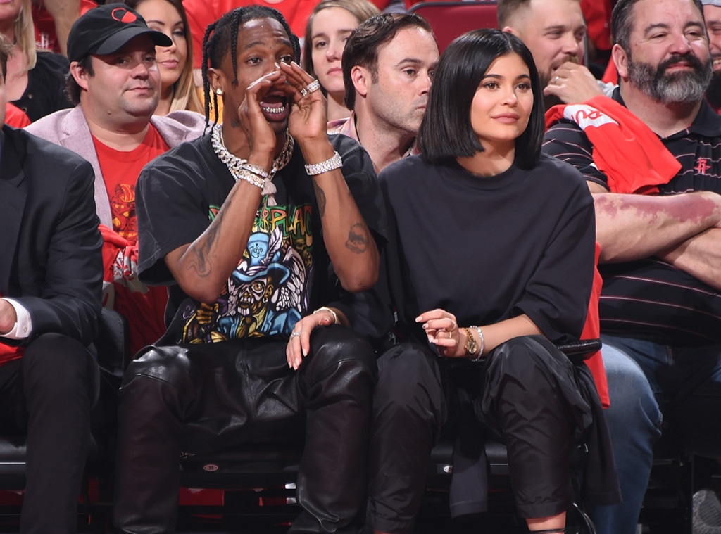 Kylie Jenner E Travis Scott Curtem Jogo De Basquete Sem A Filha Stormi E Online Brasil Kylie Jenner E Travis Scott Curtem Jogo De Basquete Sem A Filha Stormi E Online Brasil