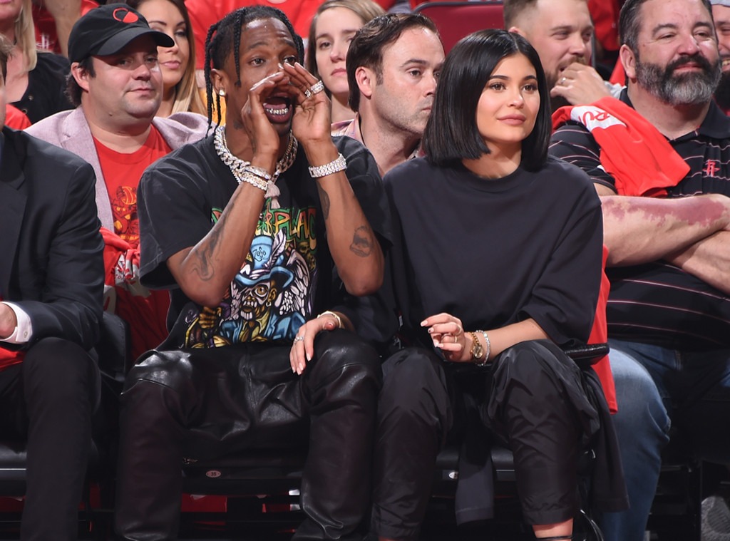 Kylie Jenner and Travis Scott Enjoy a Basketball Date Without Baby ...