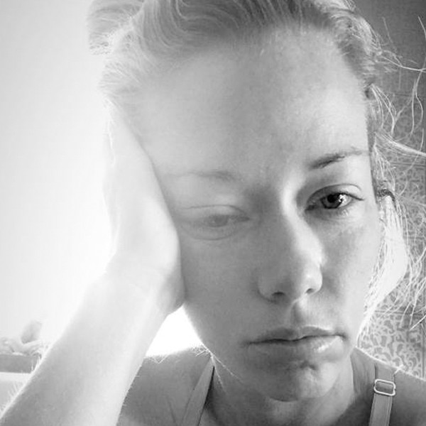 Kendra Wilkinson Mourns the Death of Her Dog Martini E! Online CA