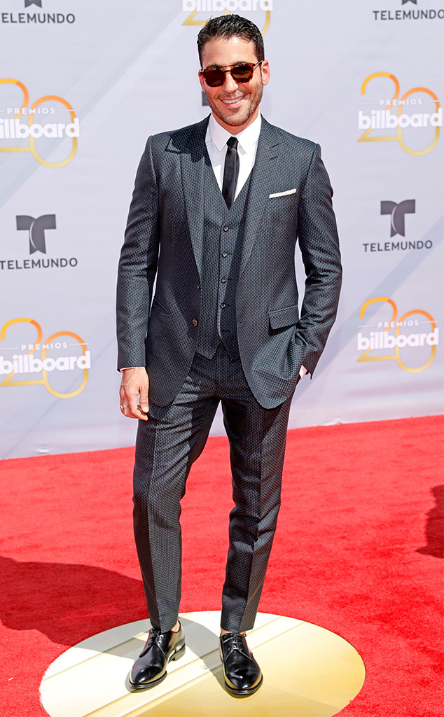 Miguel Angel Silvestre, 2018 Billboard Latin Music Awards