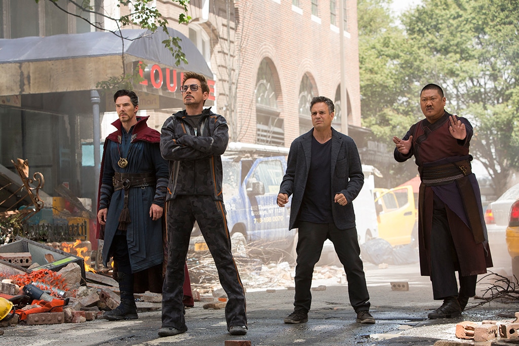 Avengers: Infinity War, Benedict Cumberbatch, Robert Downey Jr., Mark Ruffalo, Benedict Wong