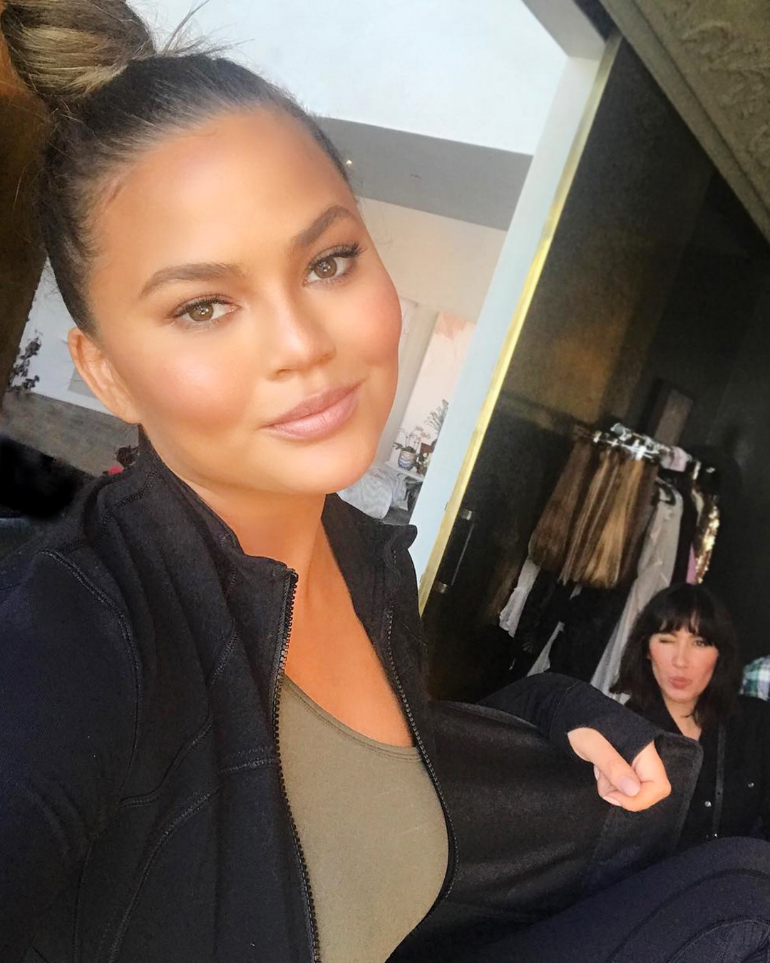 ESC: Chrissy Teigen