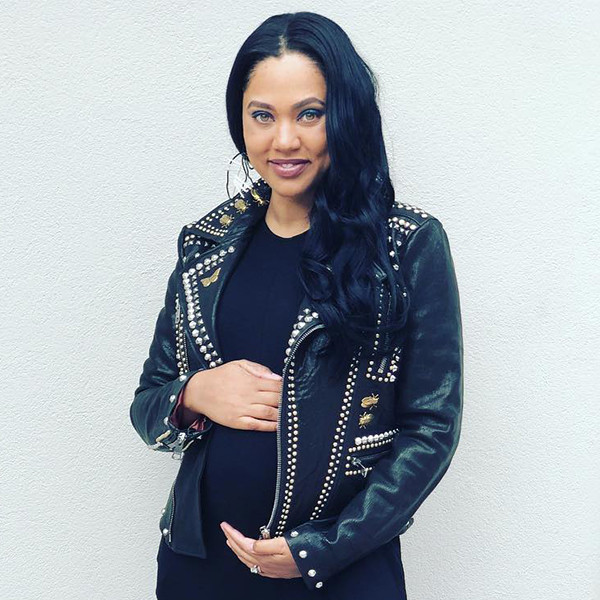 Steph and Ayesha Curry Welcome Baby Boy Born Before Due Date, Give