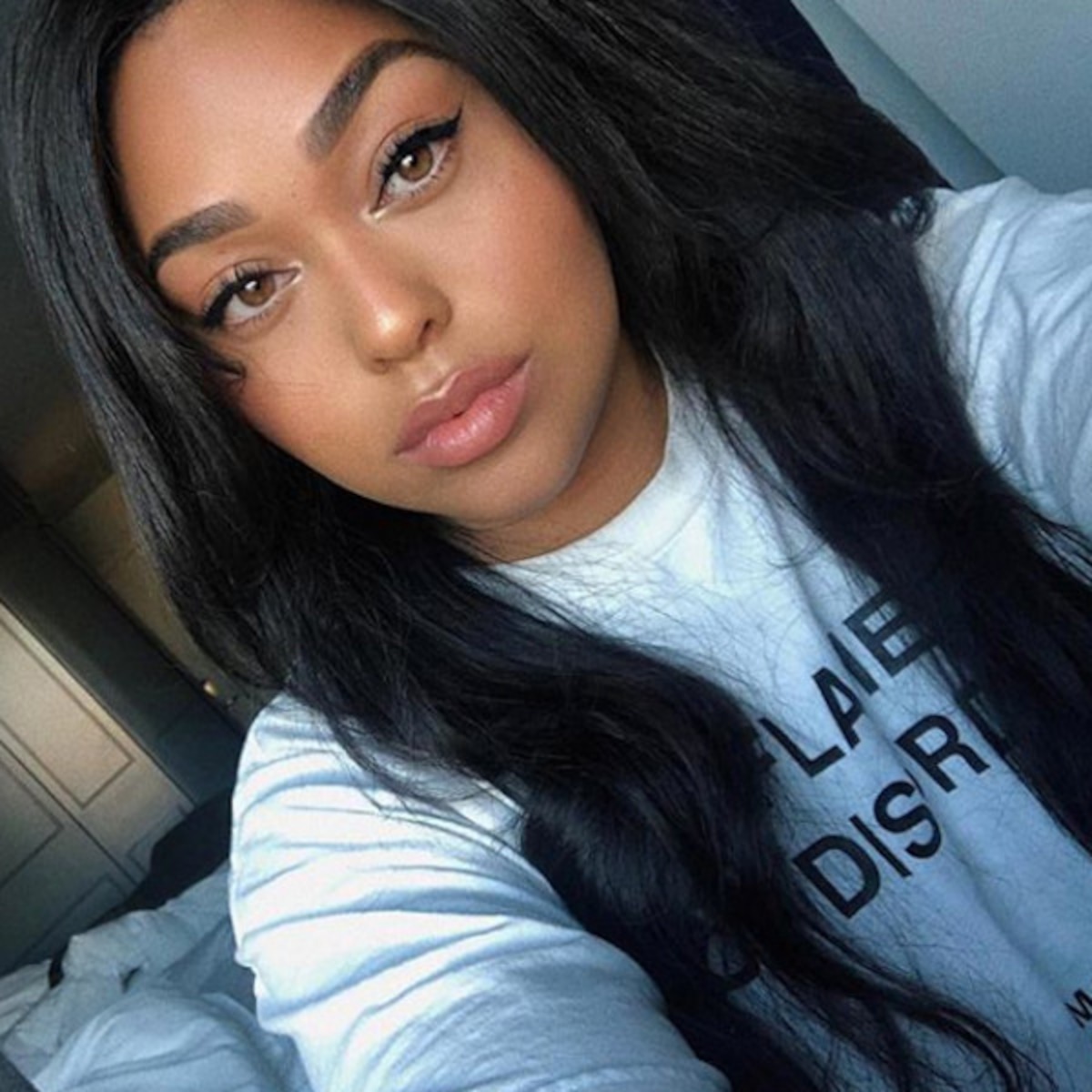 Jordyn Woods' Brow Pro Explains Why You Shouldn't Use Pencil - E! Online