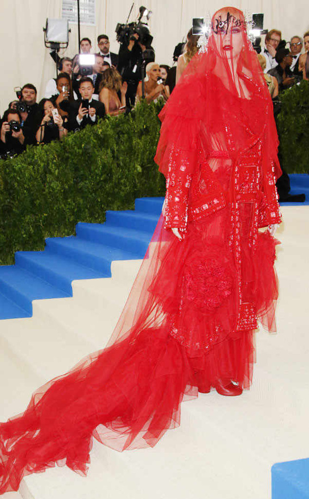 Photos from The Most Controversial Met Gala Outfits Ever