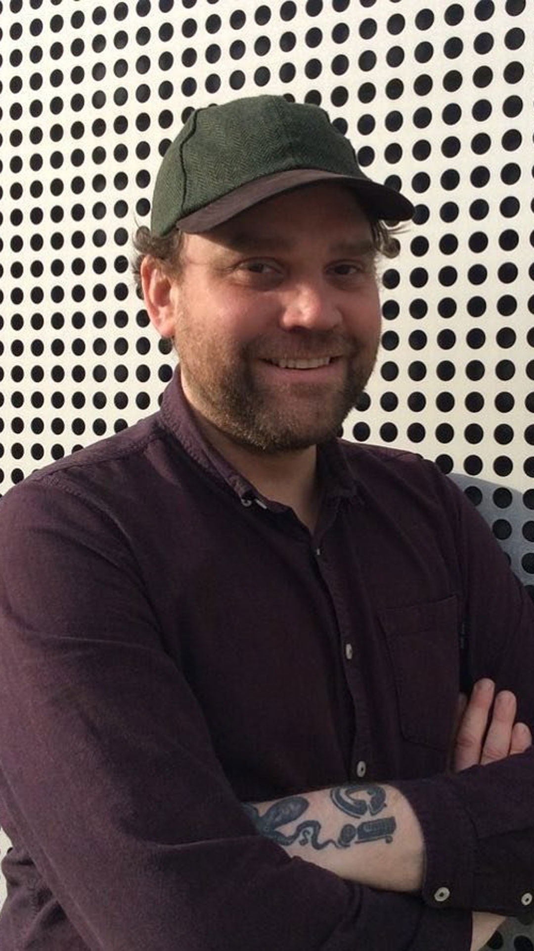 Frightened Rabbit Frontman Scott Hutchison Found Dead  E 