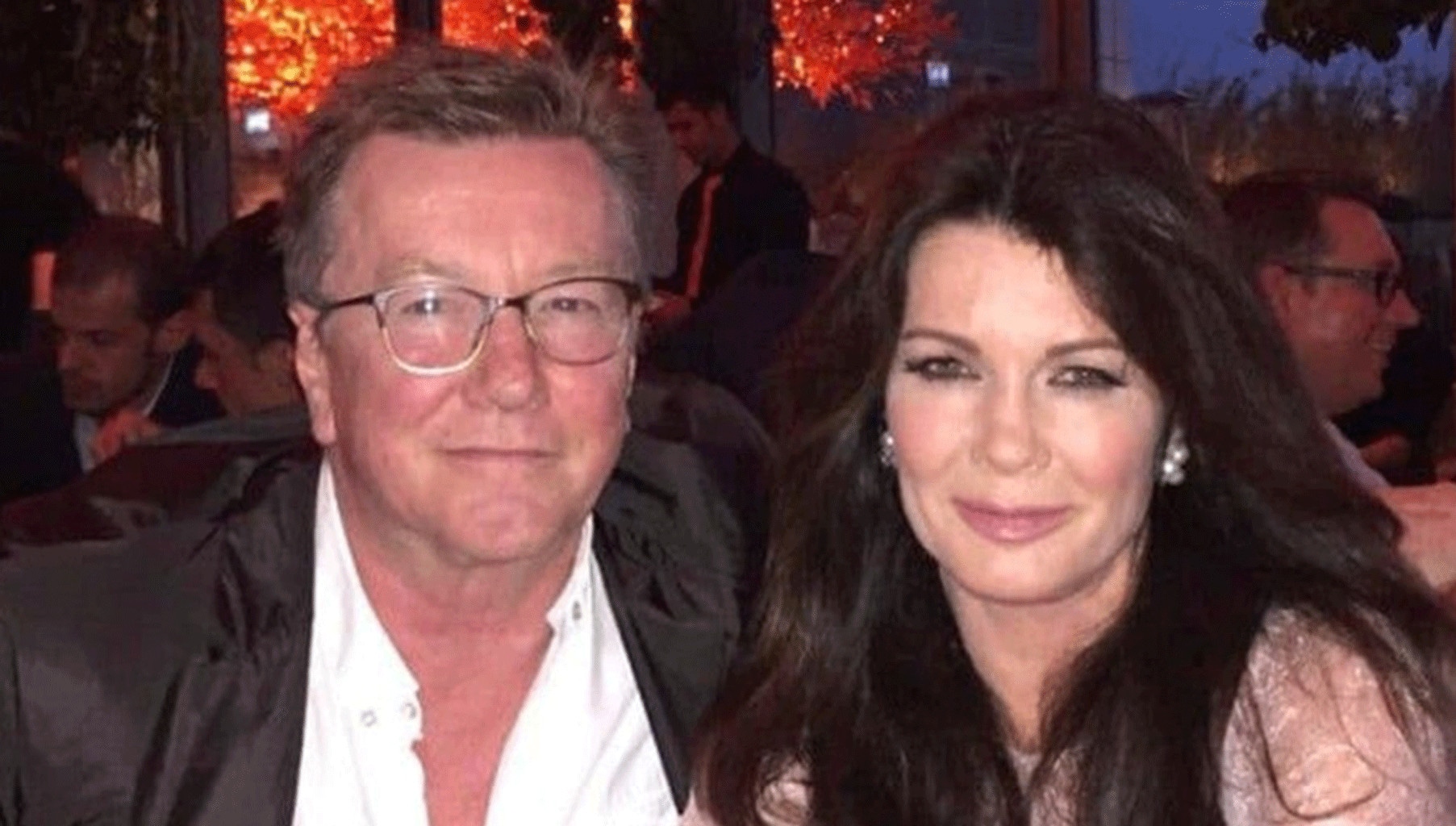 Lisa Vanderpump, Mark Vanderpump