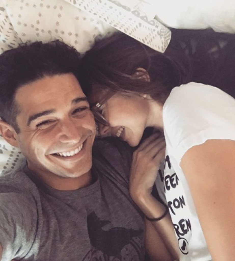 Wells Adams, Sarah Hyland