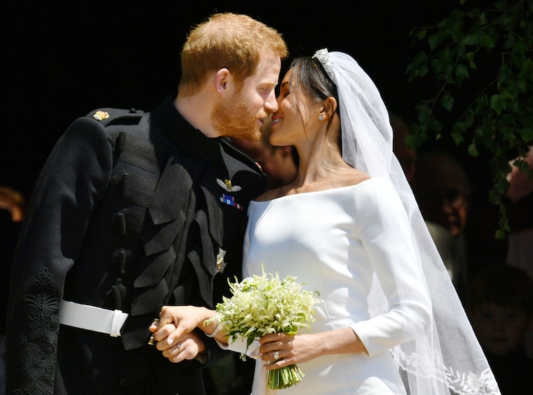 Prince Harry, Meghan Markle, Royal Wedding, Kiss