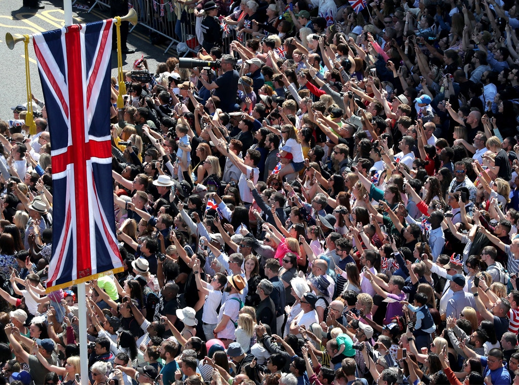 Royal Wedding, fans