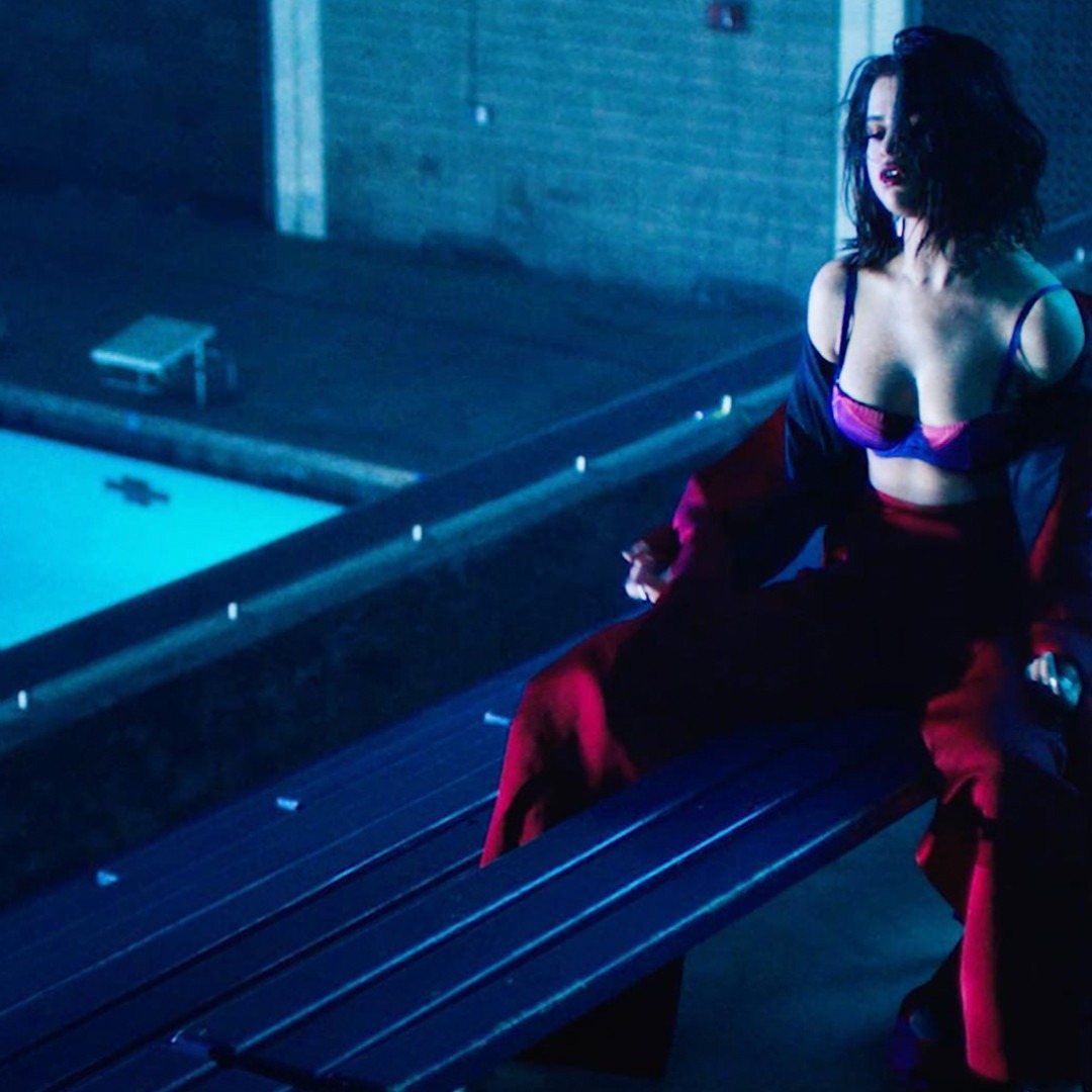 ESC: Selena Gomez, Saturday Savings