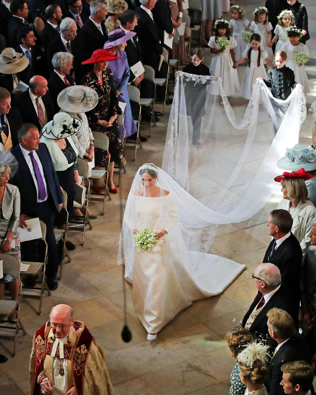 Meghan Markle's Wedding Compares Kate Middleton's - E! Online