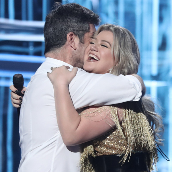 Kelly Clarkson and Simon Cowell Reunite at the 2018 BBMAs