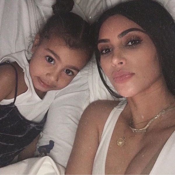 North West, Anne Kim Kardashian'a Doğum Günü İçin Elmas Kolye Hediye Etti