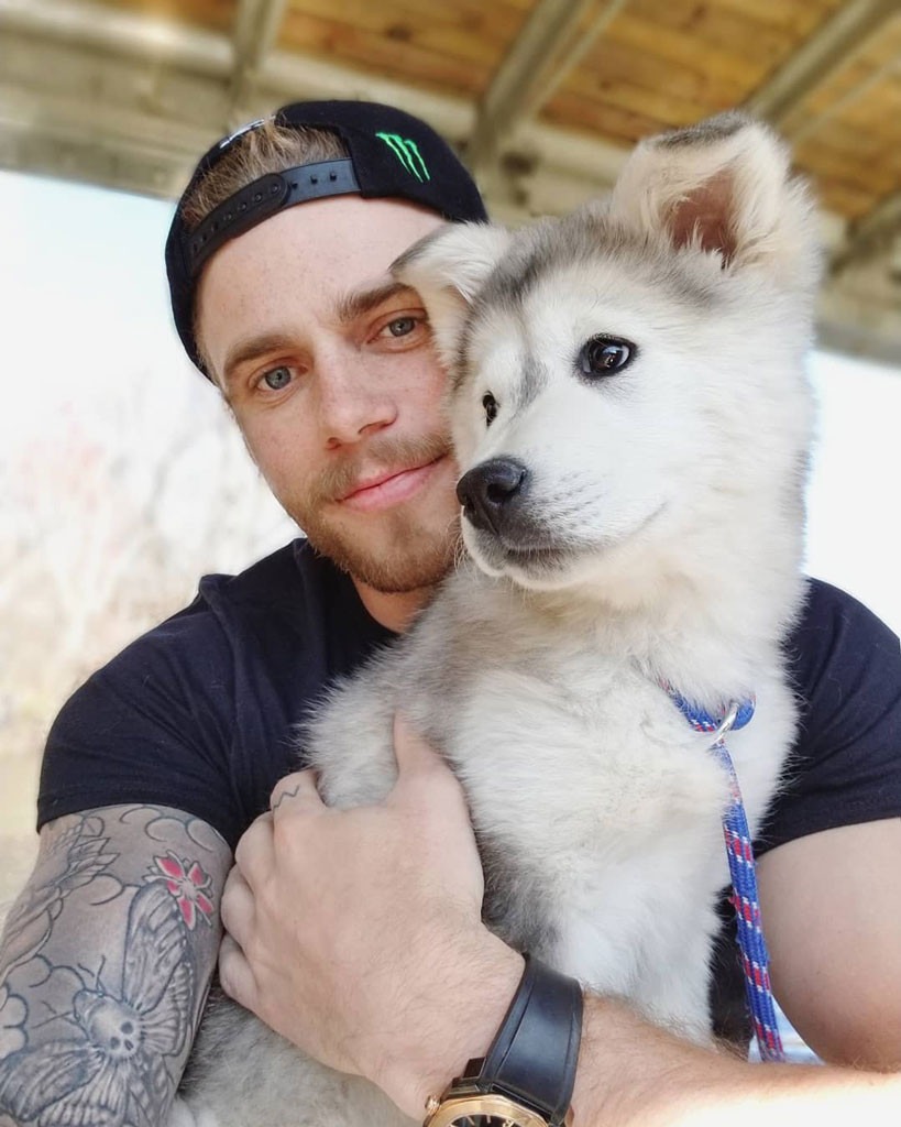 Gus Kenworthy, Beemo